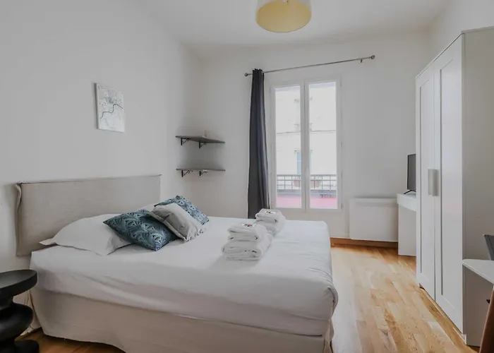Joli Studio Pour 2 Personnes - Levallois-Perret